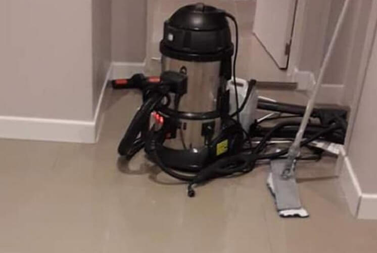 Imagini firma de curățenie Cleaning Ecomaria Professional Caracal 3