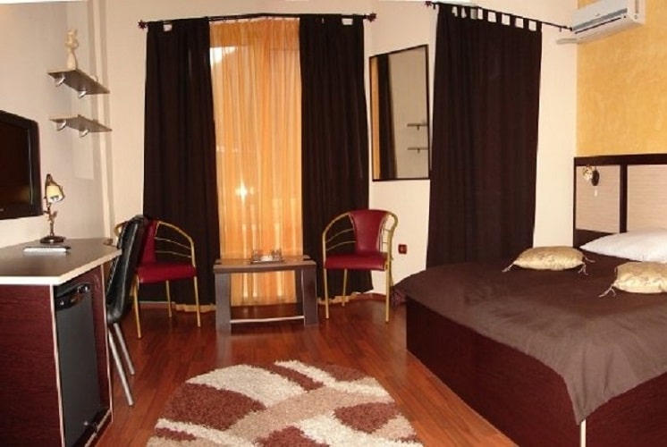Imagine hotel Golden Spirit statiunea Baile Herculane 1