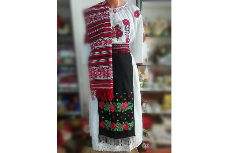 Costume traditionale Slatina - magazinul Adaly's 1
